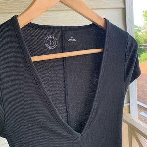 UO deep vneck ribbed tshirt